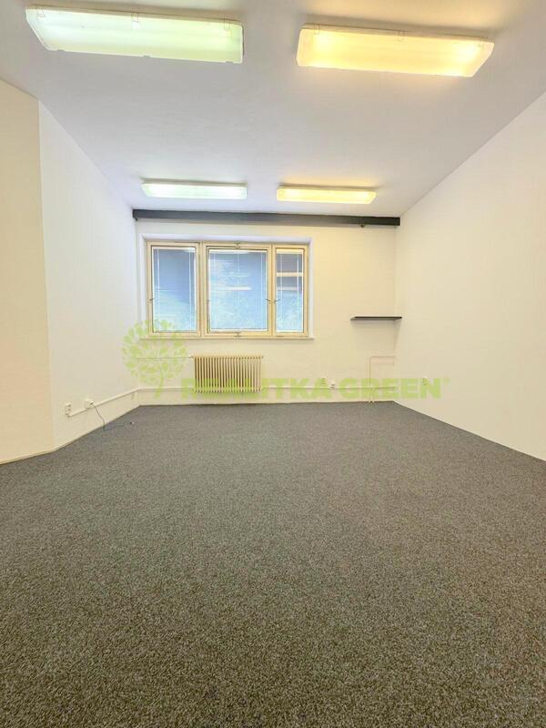Pronájem kancelářských a obchodních prostor, Halenkov, okr. Vsetín, CP 15 m2