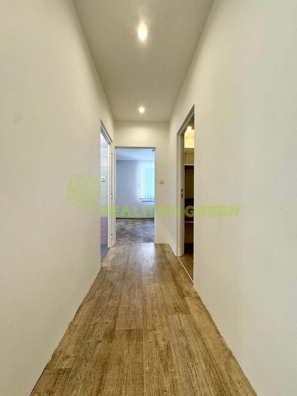 Prodej bytu 3+1 Vsetín, ul. Štěpánská, CP 76 m2